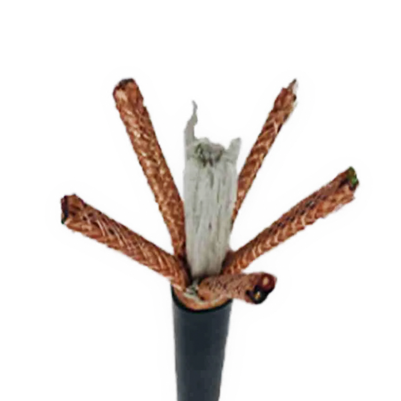 Sreang Agus Cábla Do Ríomhaire, Gaireas Leictreach, Ionstraim agus Trealamh